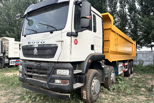 Used HOWO 8×4 Dump Truck