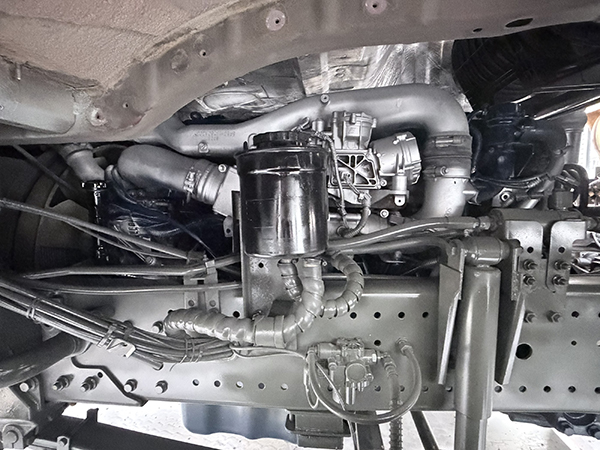 HOWO 6×4 Heavy‑Duty Tractor Head - Image 2