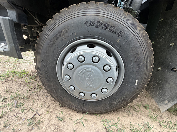 In‑Stock HOWO 371HP 6×4 Used Dump Truck, Ready for Export - Image 7